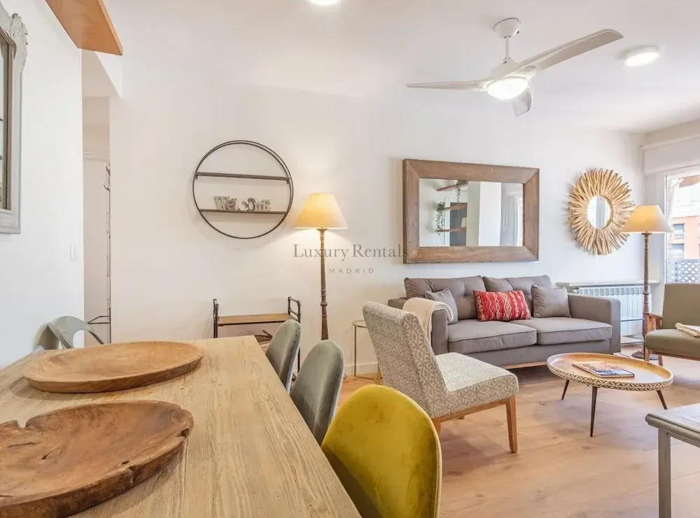 Apartment for 4 in Chamberi ( Plaza Olavide II )