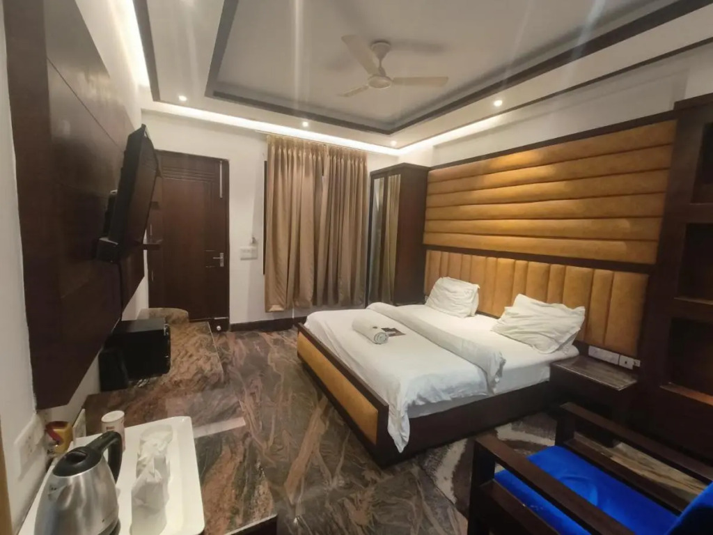 JJK Rukmini Vilas Hotel & Banquet
