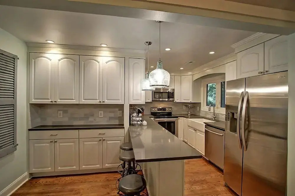 35 Twin Oaks