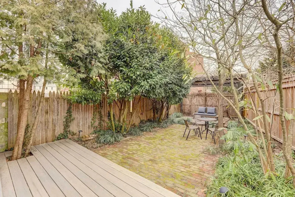 Brooke House In The Heart of Downtown w/ Patio