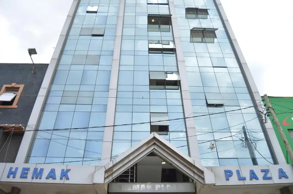 Hemak Suites