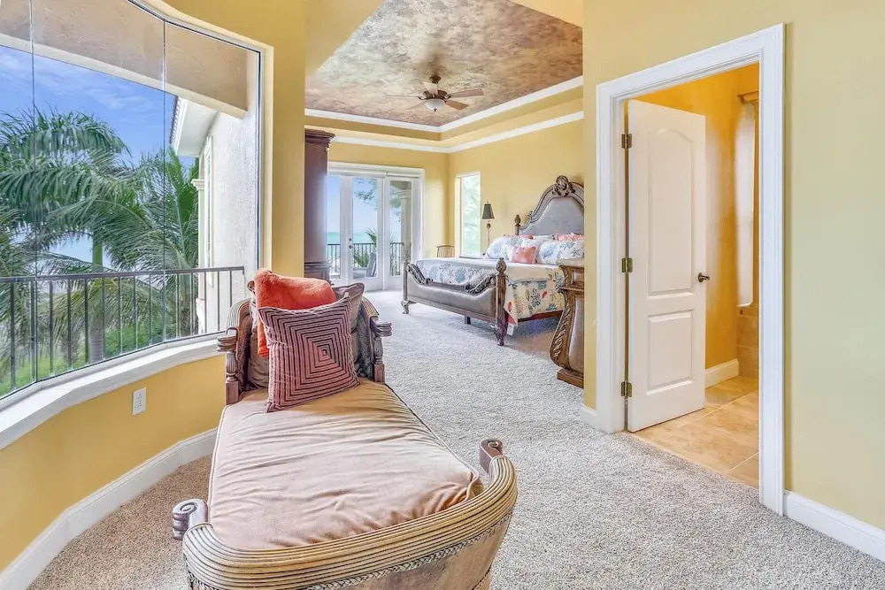 Hidden Treasure - Beach Front, Pool-spa