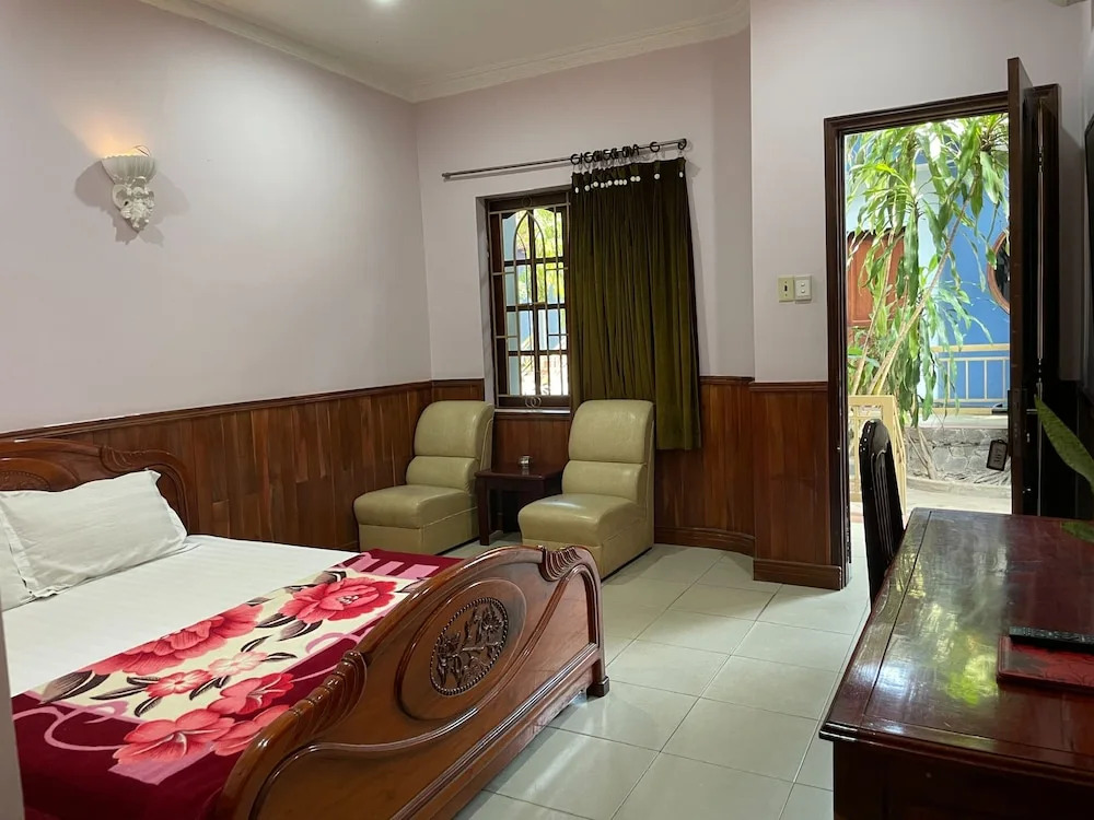 Song Tra Hotel