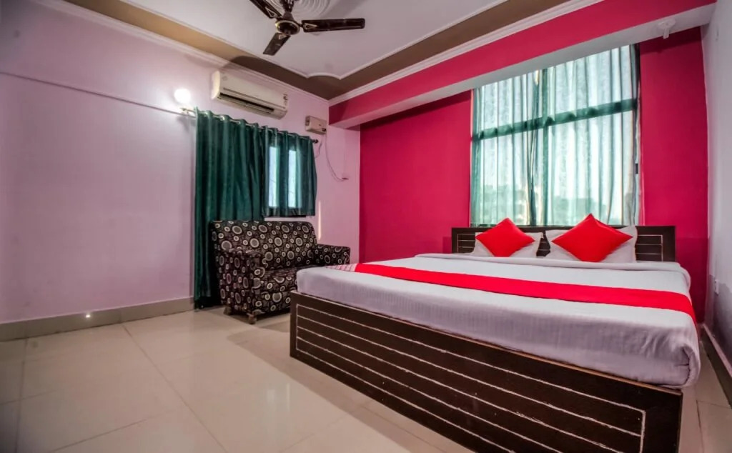 Sri Sai Manas Hotel & Banquets By OYO Rooms