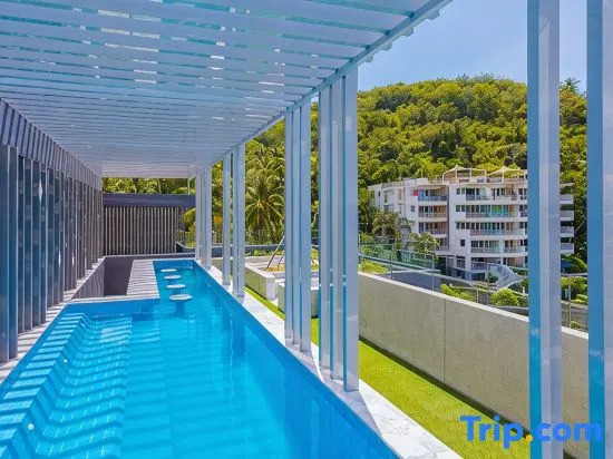 Lovely Apartment with Pool on the roof at Surin Beach