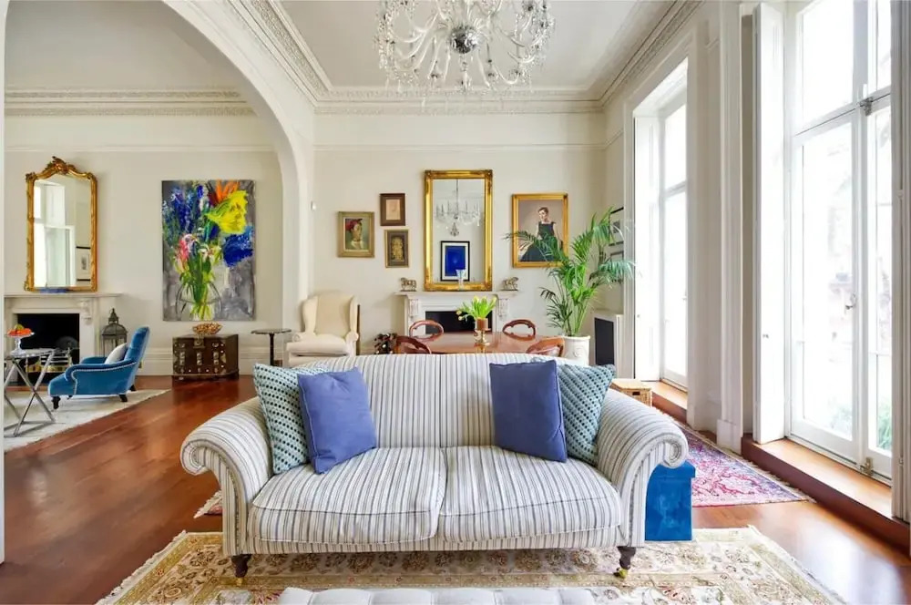 Grand 2 Bedroom Flat Kensington