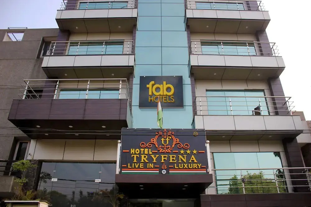 FabHotel Tryfena East of Kailash