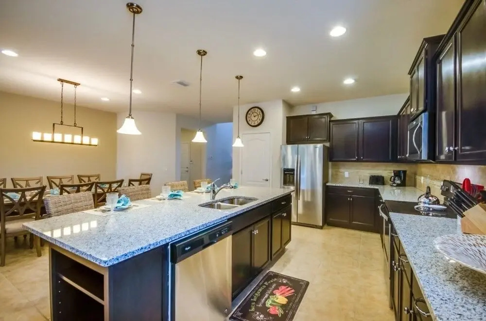 Amazing House! - Windsor at Westside - 8889QL