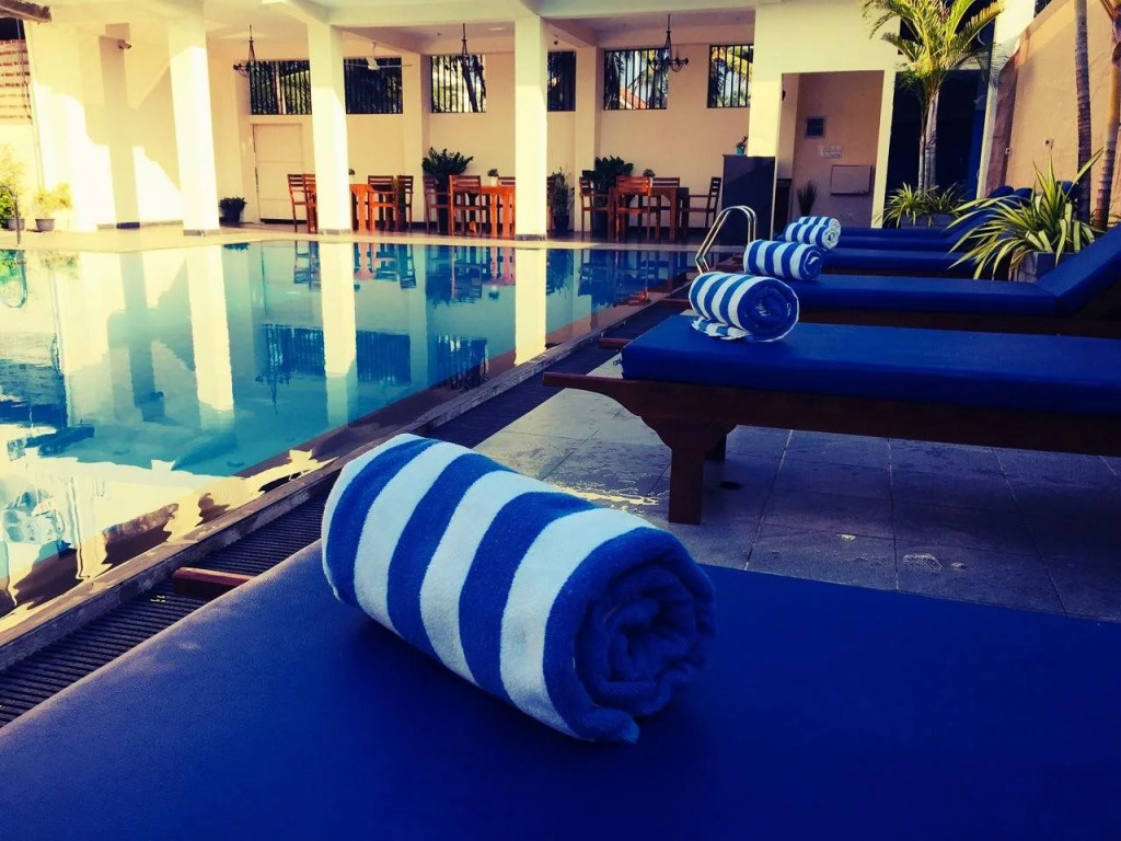 The Ocean Pearl Hotel Negombo
