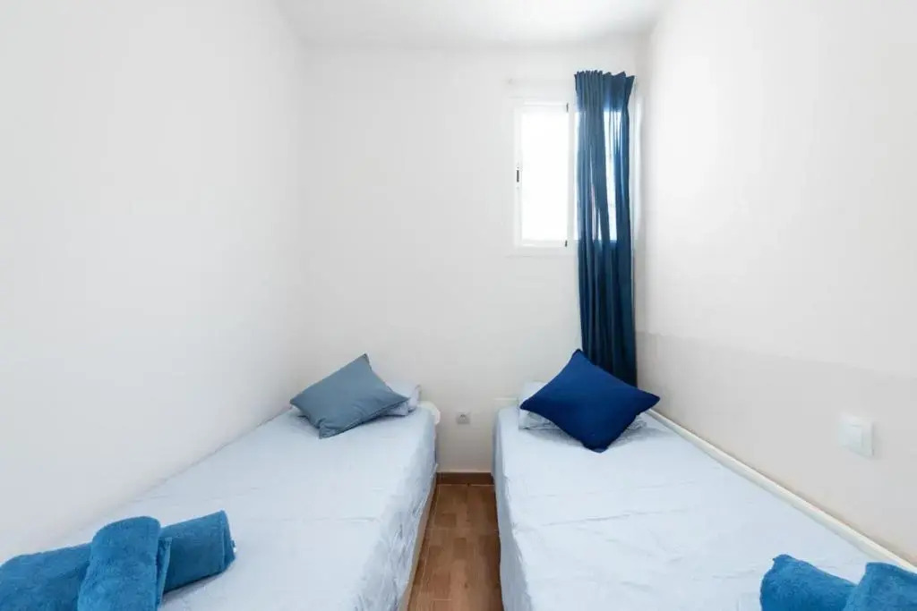 Charming 2 rooms Apartment, 3 beds, 8 min walk to Las Canteras Beach