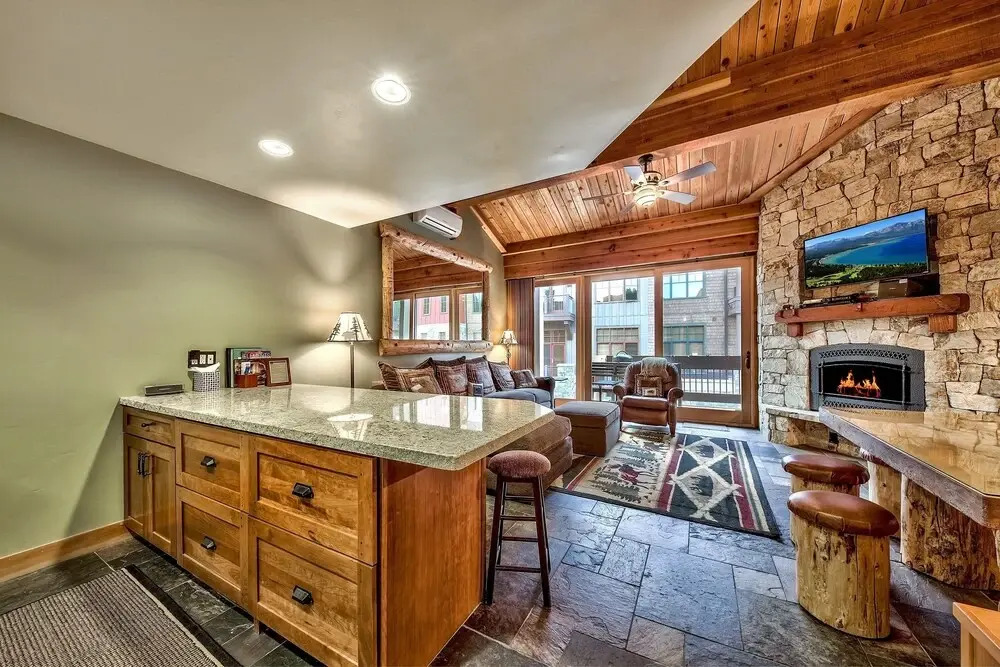 Timber Creek Lodge 310 - 1 Br Condo