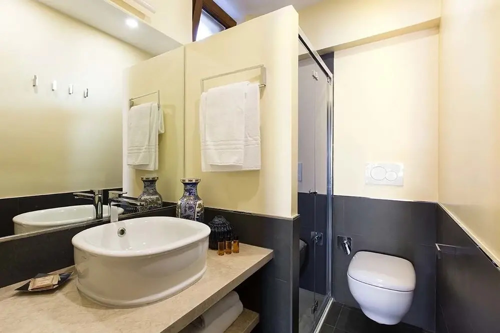 Rome Accommodation - Margana I