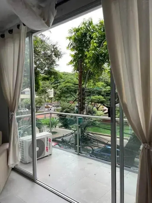 206-INCREIBLE APARTA ESTUDIO EN GRanada