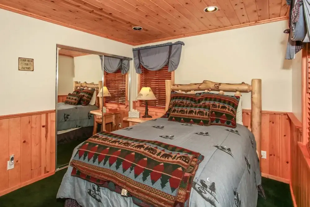 Fishermans Paradise-1792 by Big Bear Vacations