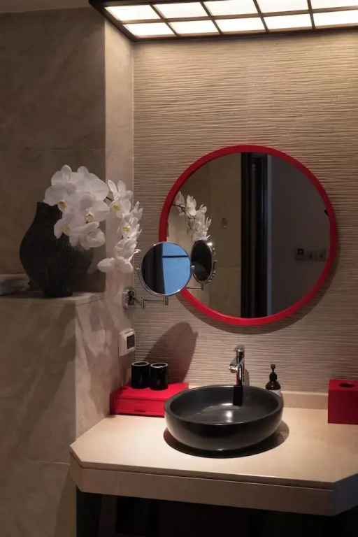 Suzu Saigon - A Boutique Hotel
