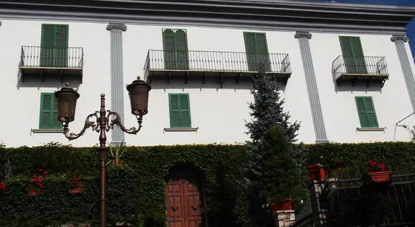 Manlio