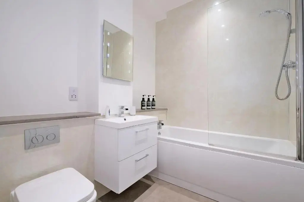 5* Luxury 1 Bedroom Apartment in City Centre