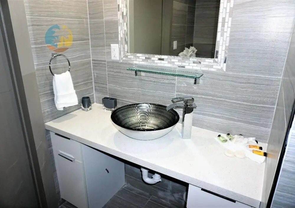 Luxury Beach Resort - HORA RENTALS