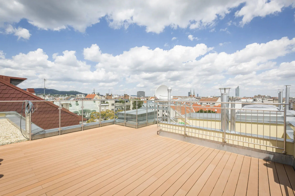 Vienna Grand Apartments City
