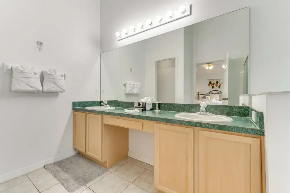 4 Mi to Disney: Home w/ Pool Table, Outdoor Oasis!