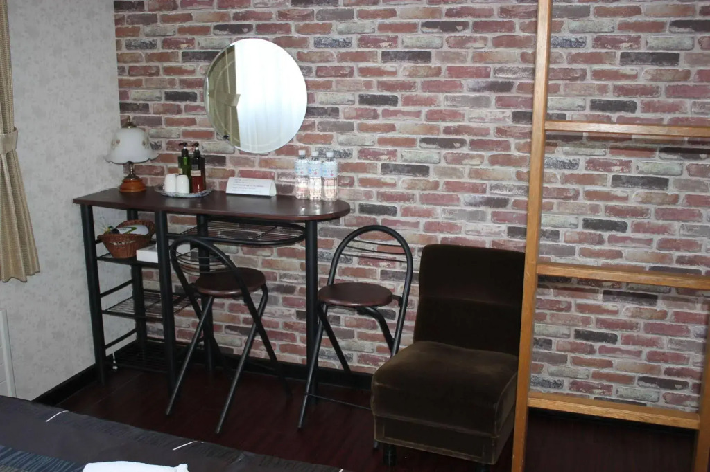 petit-hotel #MELON Furano