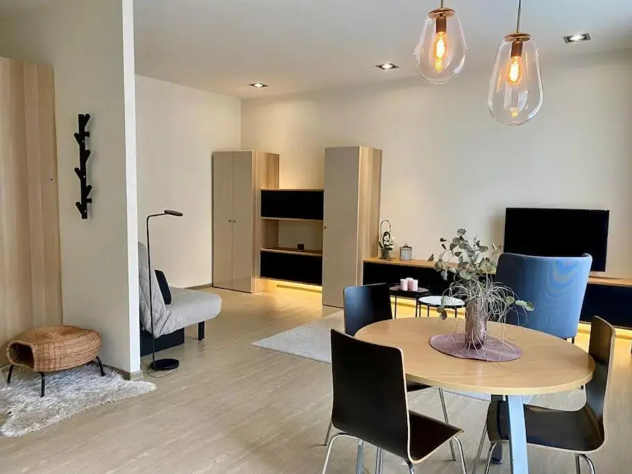 CITY HALL Studio Apartment by Hostlovers