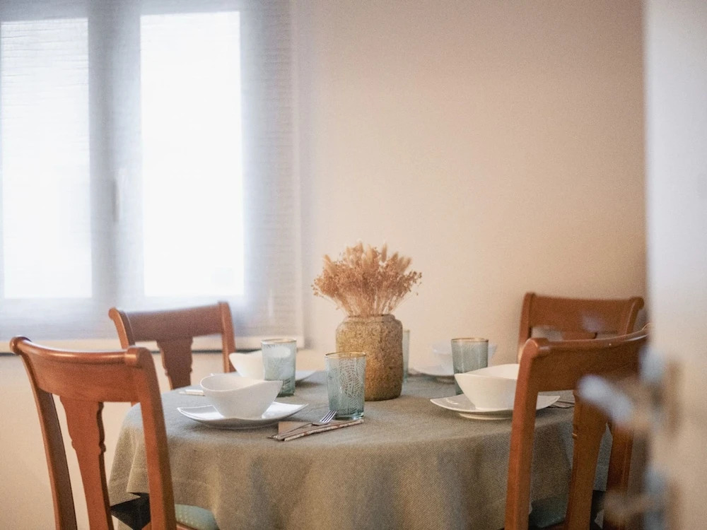 Elegant City Apartment - 250m From Solomos Square