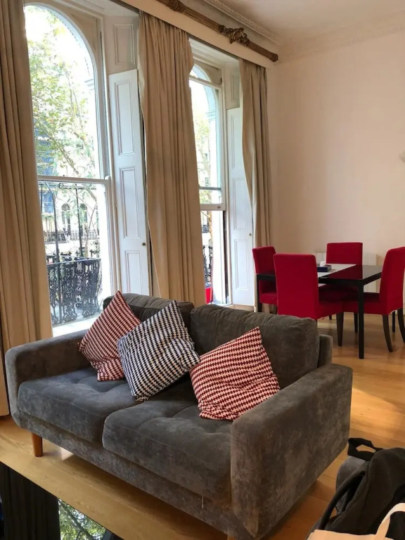 15 Beaufort Gardens Apartments