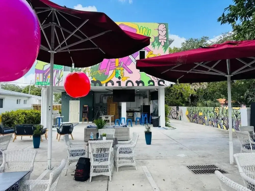 Atrium Design District