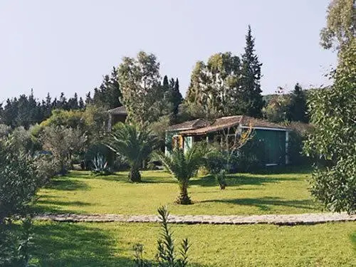 Arginousa Holiday Houses