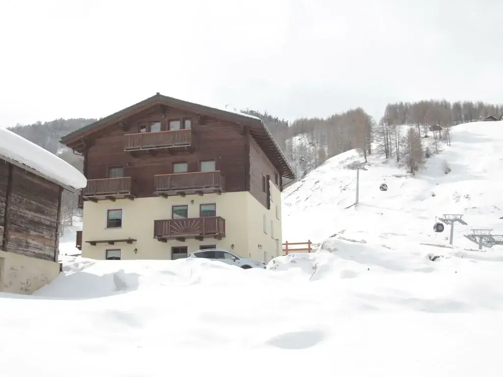 Modern Holiday Home in Livigno Italy near Ski Area