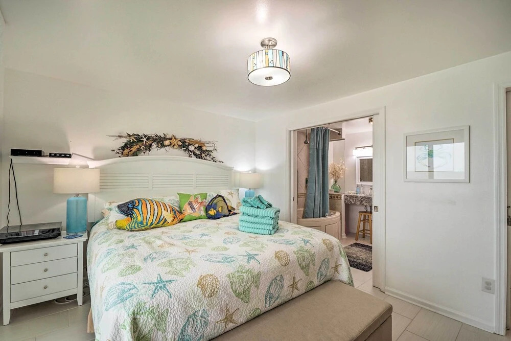 Ocean Dunes Kure Beach Condo w/ Balcony & Pool
