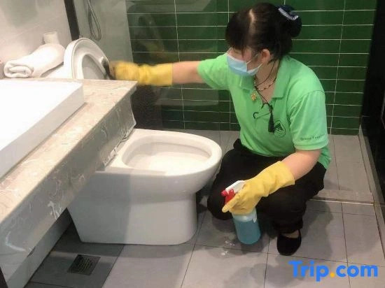GreenTree Inn Express Hotel (Haohe Scenic Area Wenfeng City Plaza, Nantong)