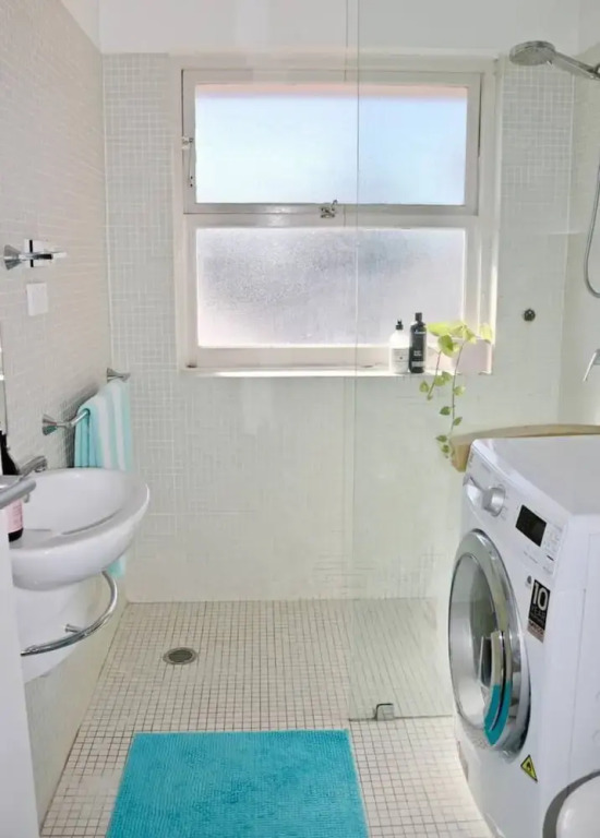 Gorgeous 2 Bedroom Apartment With Panoramic Views
