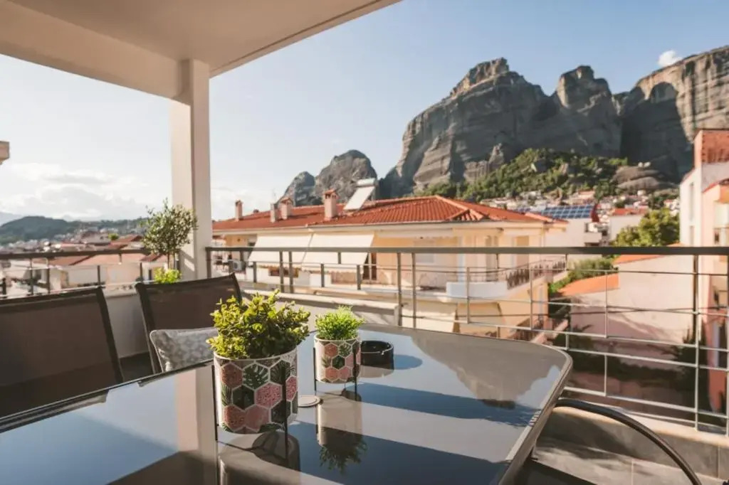 Meteora 360 apartment