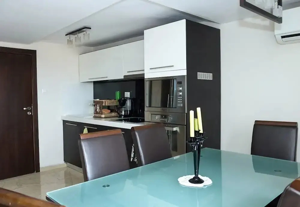 FM Deluxe 1-BDR Apartment - Vinitza Area -Varna