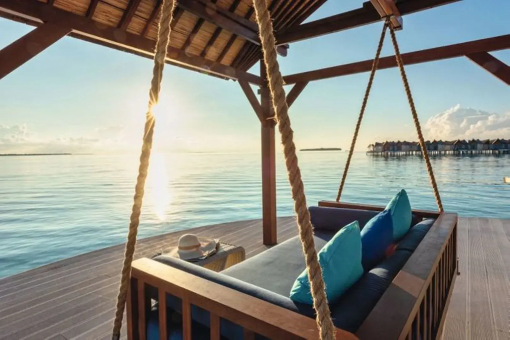 Kuredhivaru Resort and Spa - Maldives