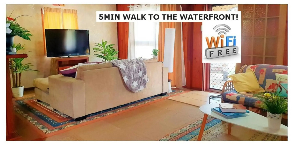 WOODY Pt - AMAZING 1970s SHARE HOUSE BY THE SEA-4 rooms available