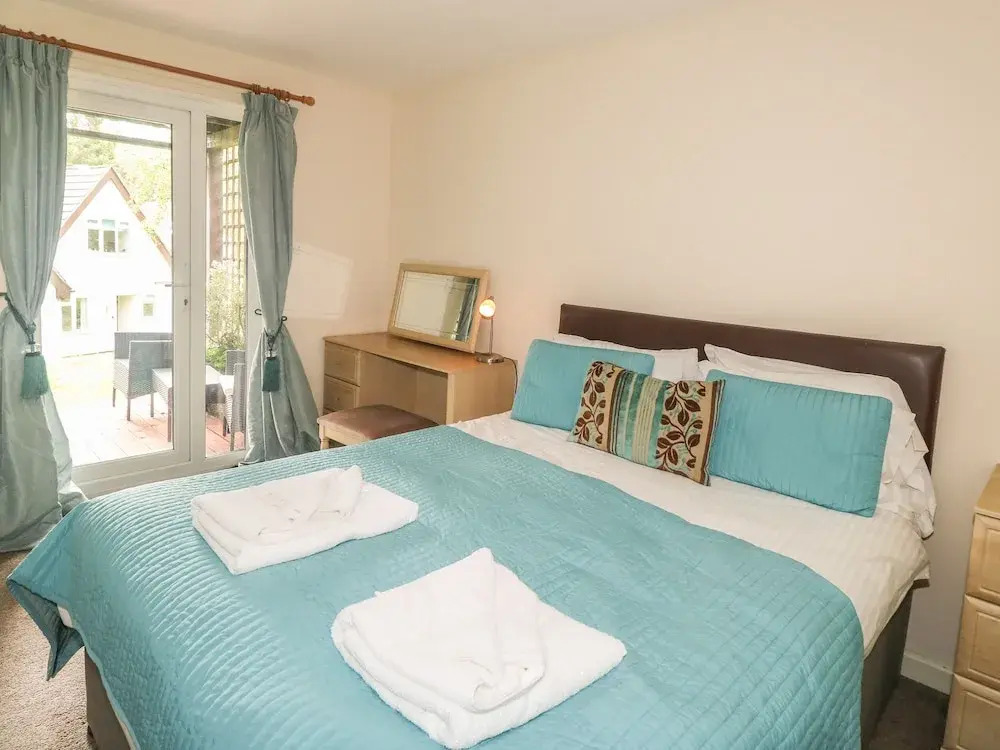 32 Valley Lodge