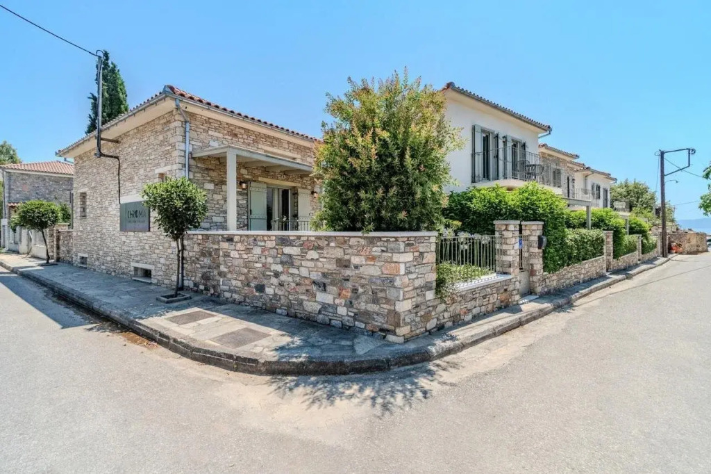 Chroma Pelion Villas