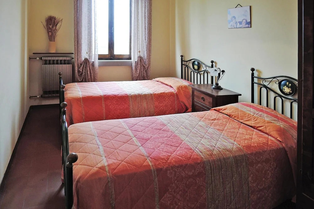 Villa in Montaione with Pool & Wine Tasting