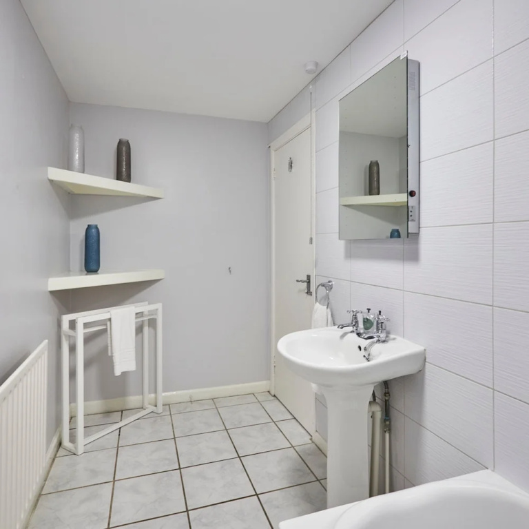 Host Stay Dodds Lane
