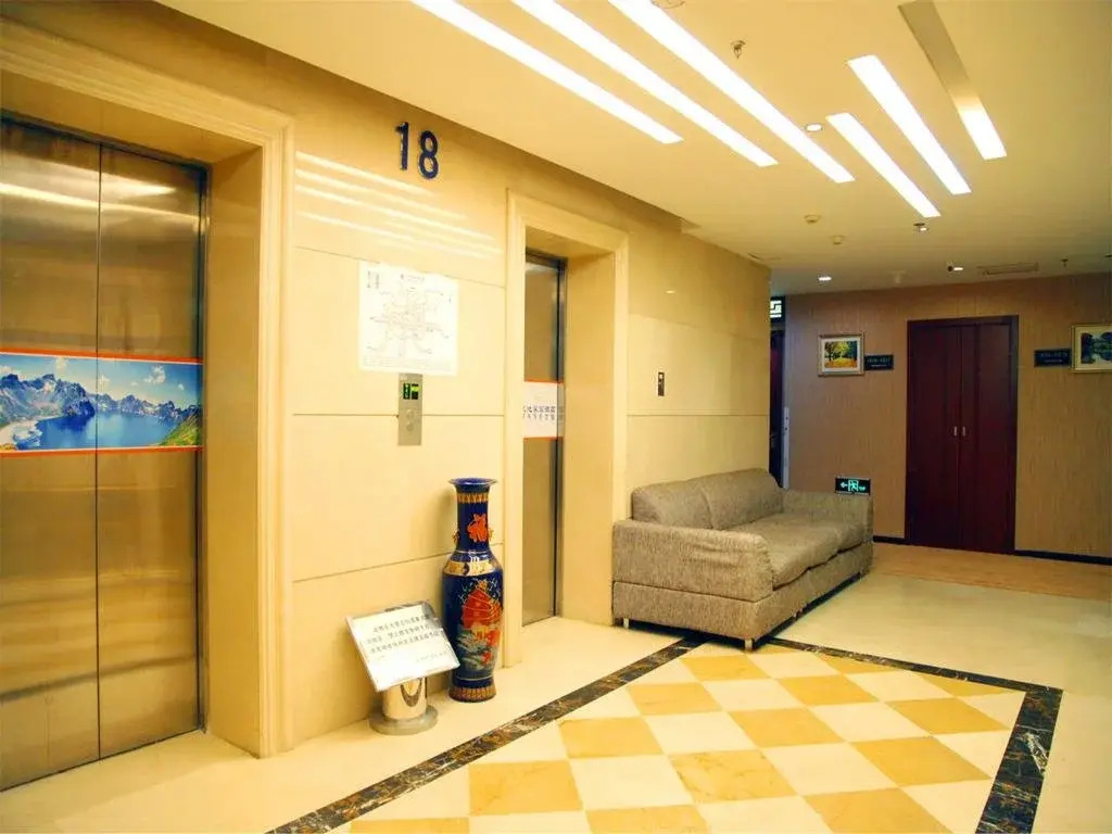 Tianchi Garden Hotel