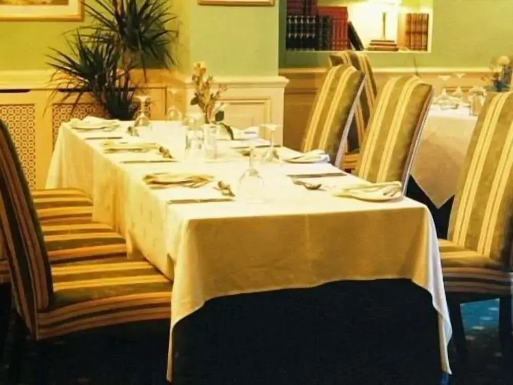 Bishopsgate House Hotel