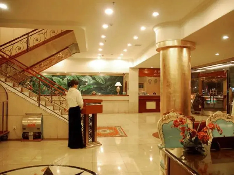 GreenTree Alliance Guangdong Shenzhen Pinghu Avenue Jingdu Town Hotel