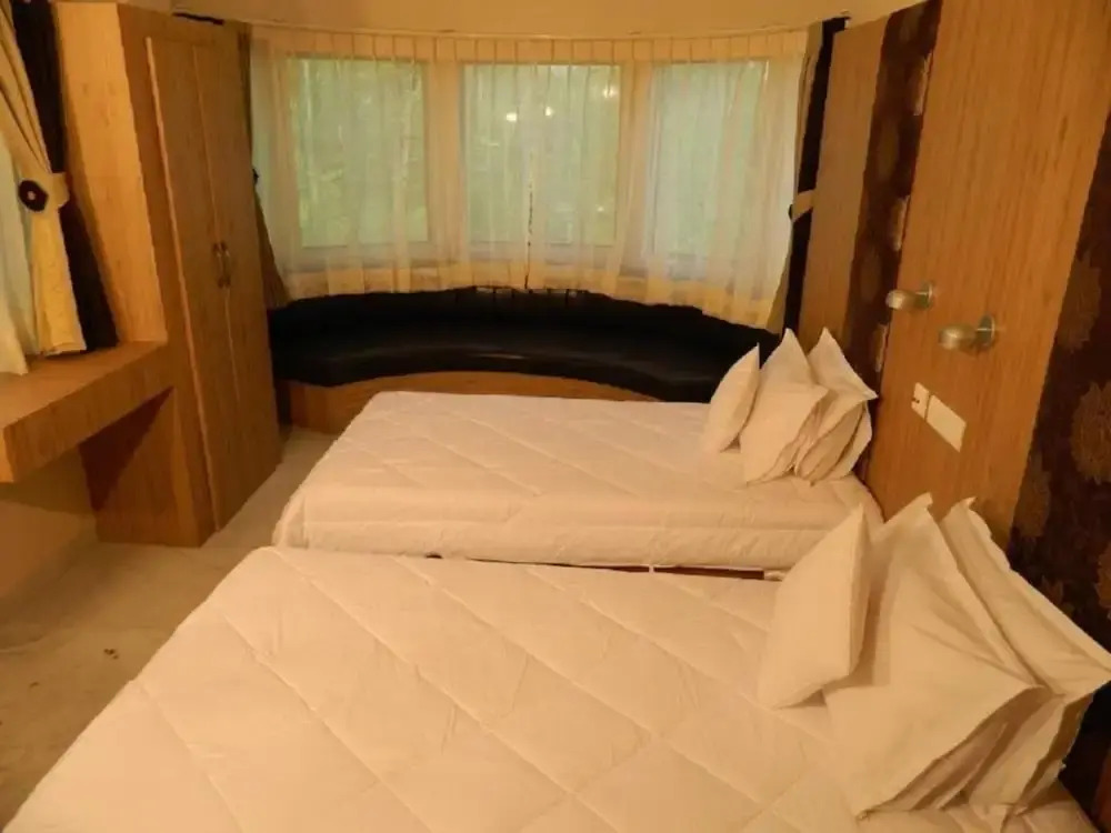 The Kei Inn & Suites Hotel near Salt Lake