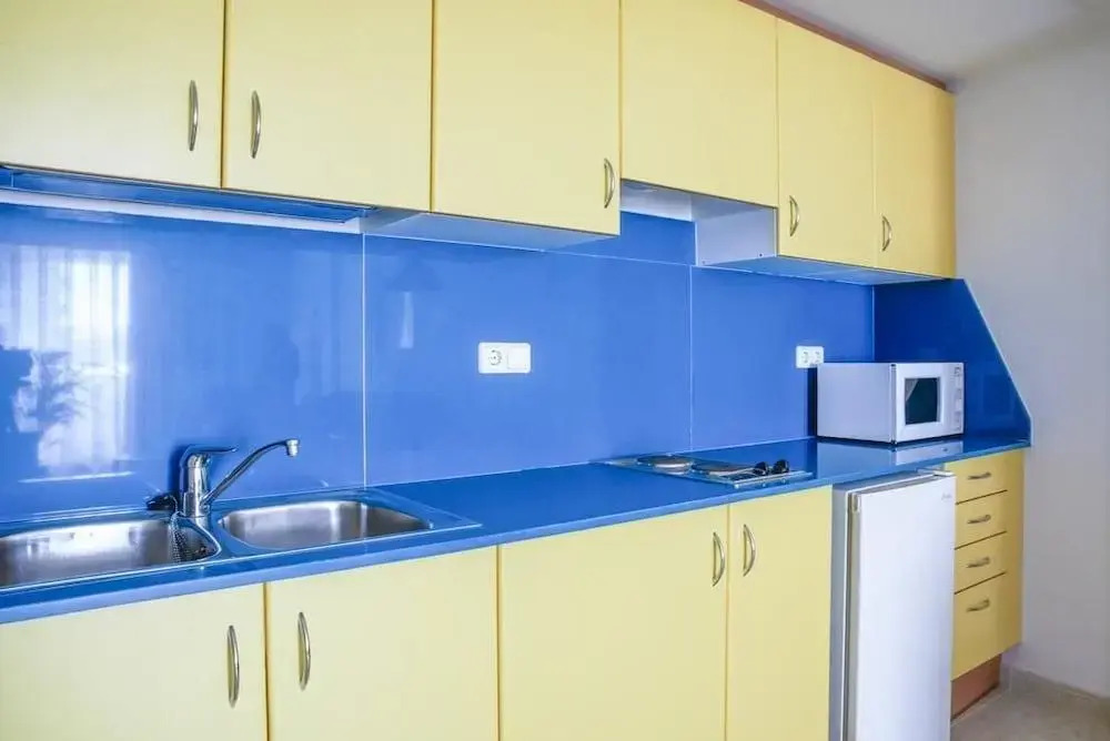 Apartamento climatizado cerca del mar