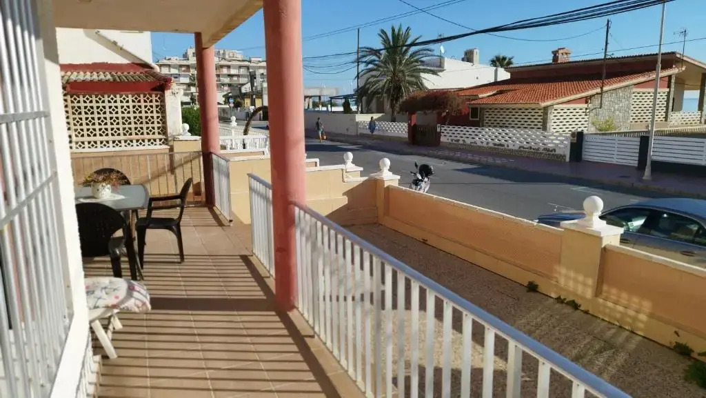 Sol y Mar I
