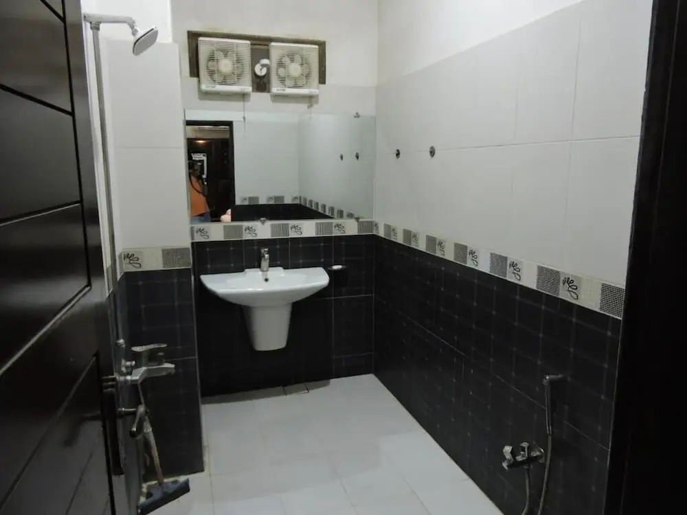 Jannat Guest House Hyd