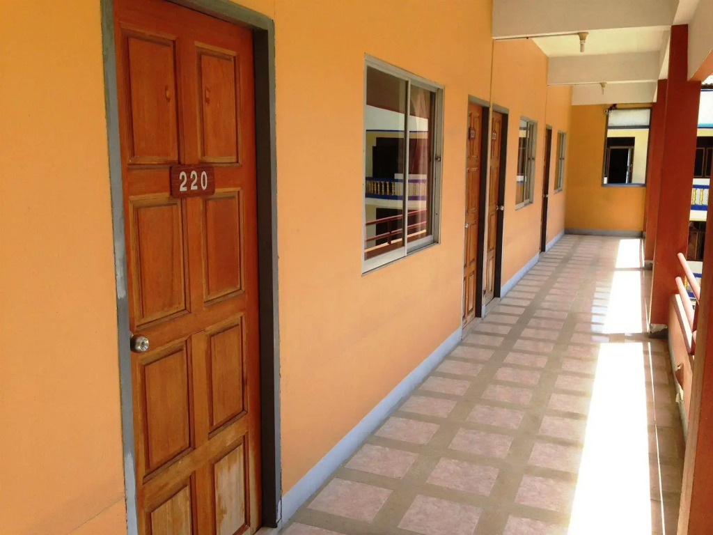 Skaw Beach Hotel